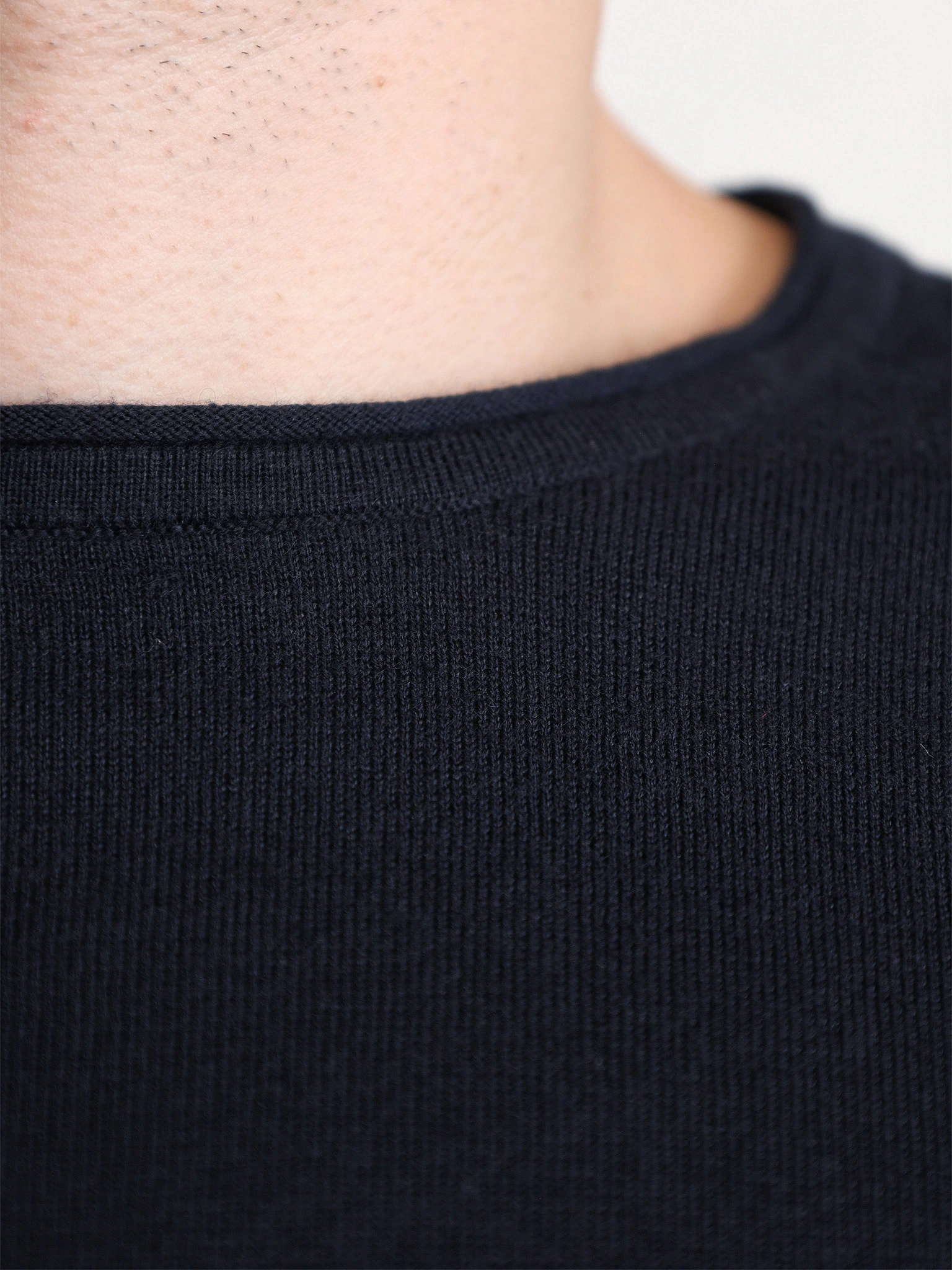 Джемпер темно-синего цвета из смесового хлопка